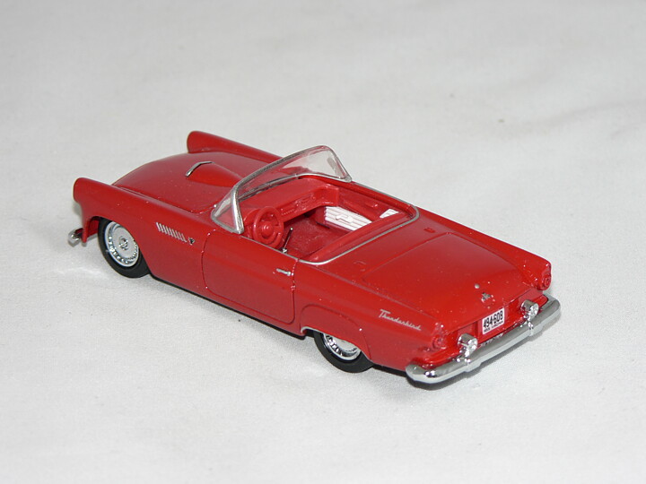 Ford  Thunderbird 1955 1:43 Dinkt Toys