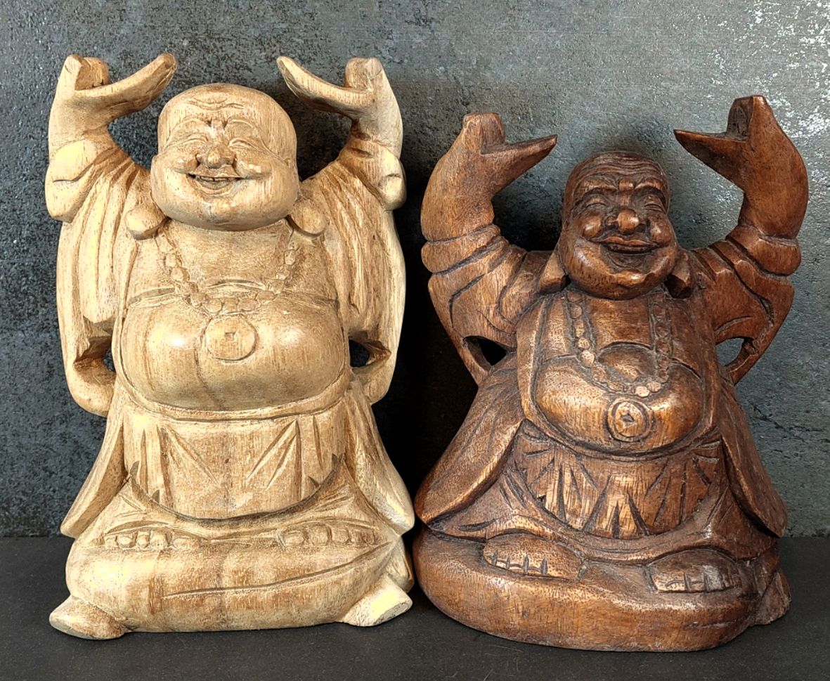 Happy Buddha Staty i Trä