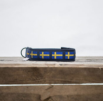 Bomullshalsband med flaggor