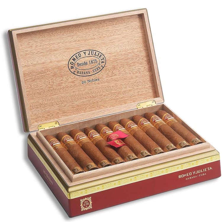 Romeo y Julieta Linea de Oro Nobles