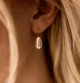 Pearl Drop 15mm, White
