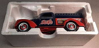  Pepsi Cola 1940 Ford delivery truck  1:18  Golden Wheel  