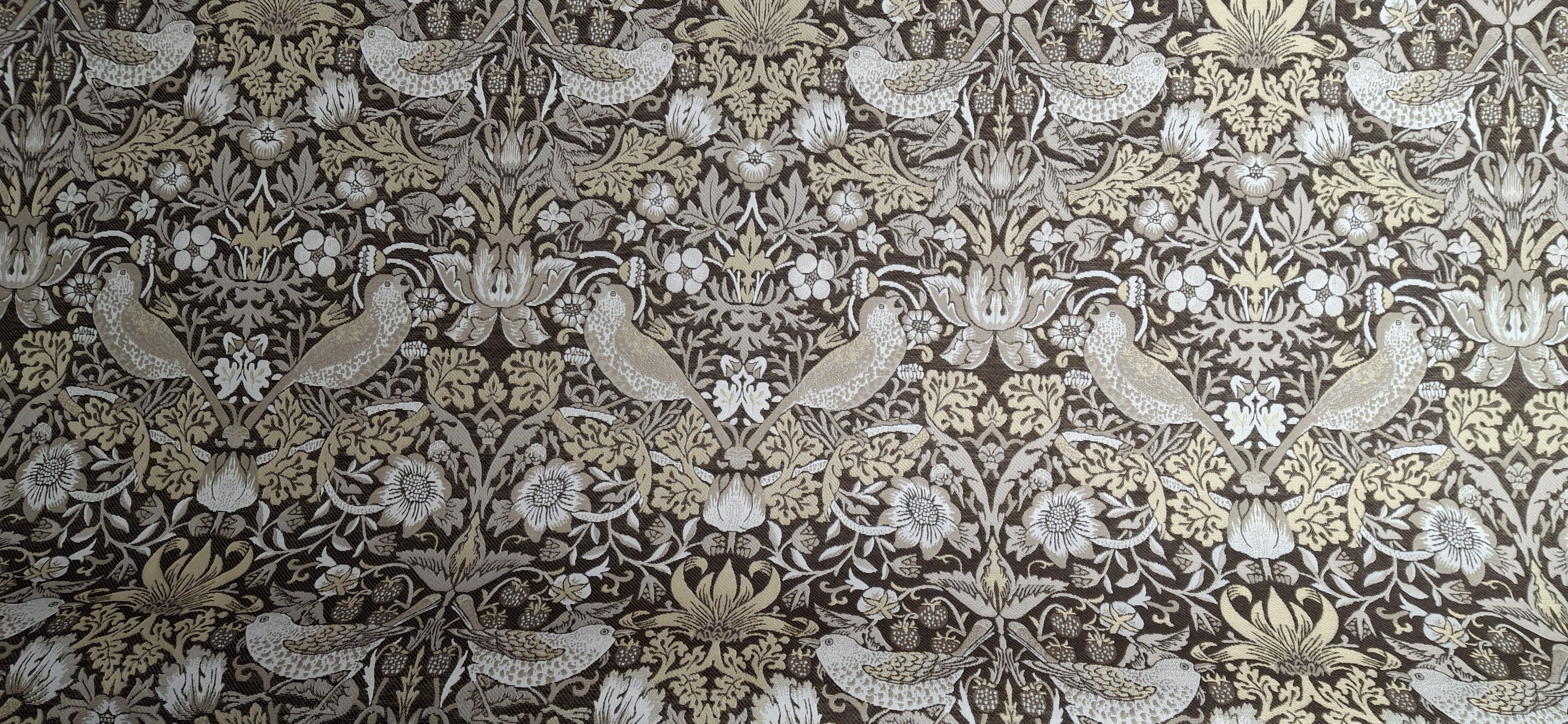 William Morris - möbeltyg brun fågel