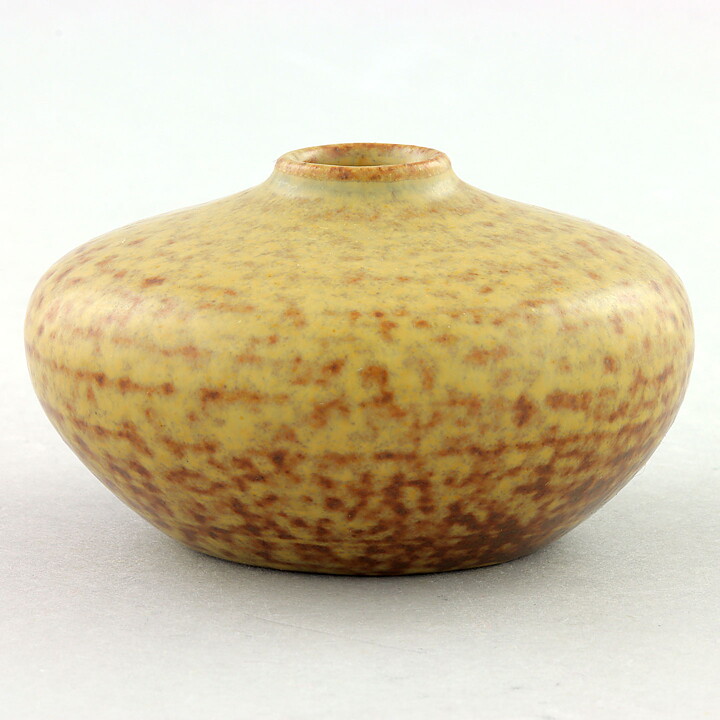 Triller Tobo (1930s) Unique Brown Vase 6/3 cm
