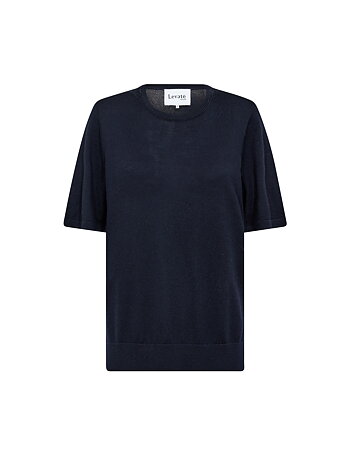 Leveté Room - Ismaila 7  Top Dark Blue