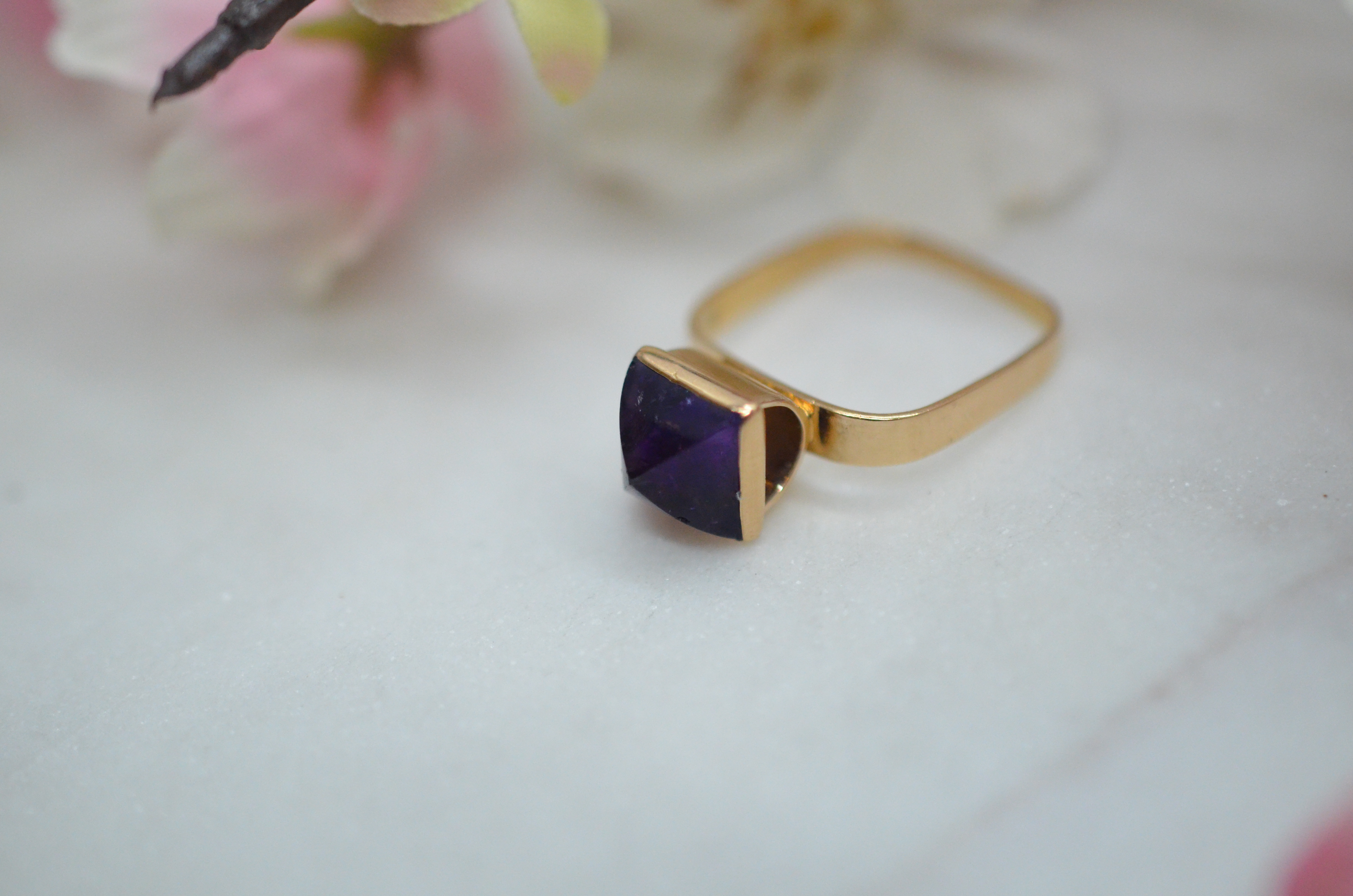 Vintage 18k ring with amethyst, 1963 - 4