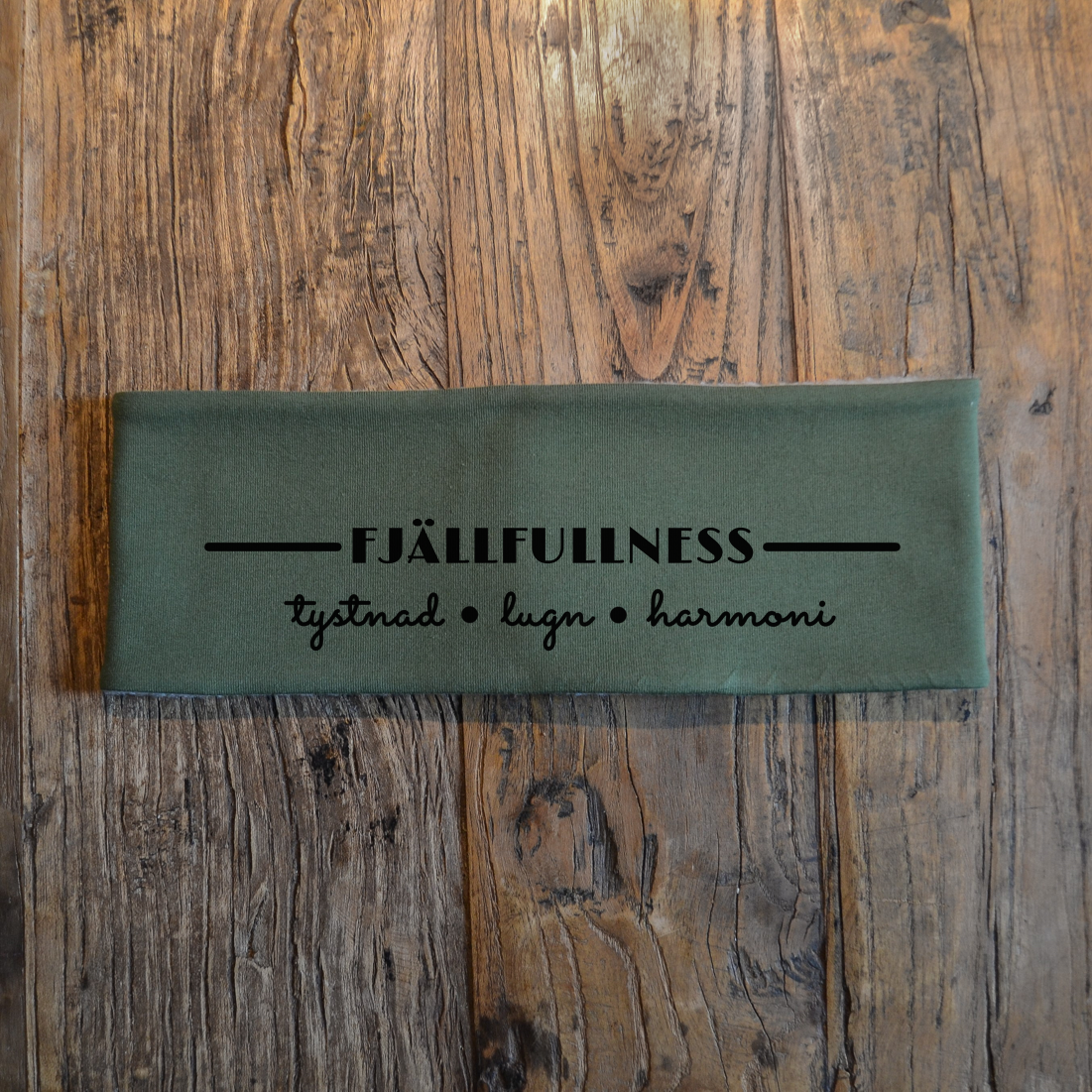 Pannband (grön) - "Fjällfullness" Quote - 2