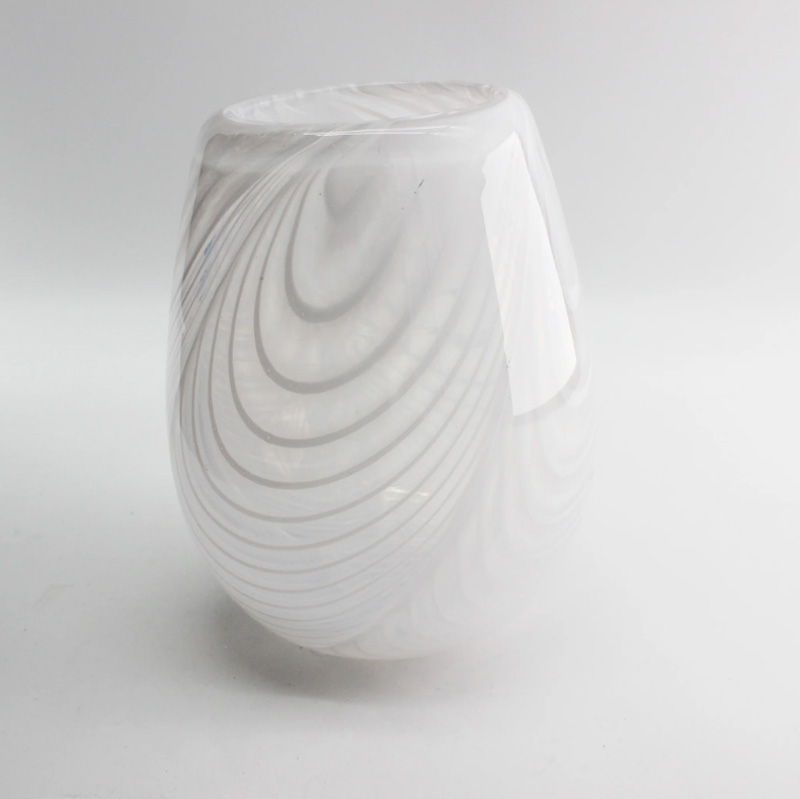 Egg hvit vase/lyslykt
