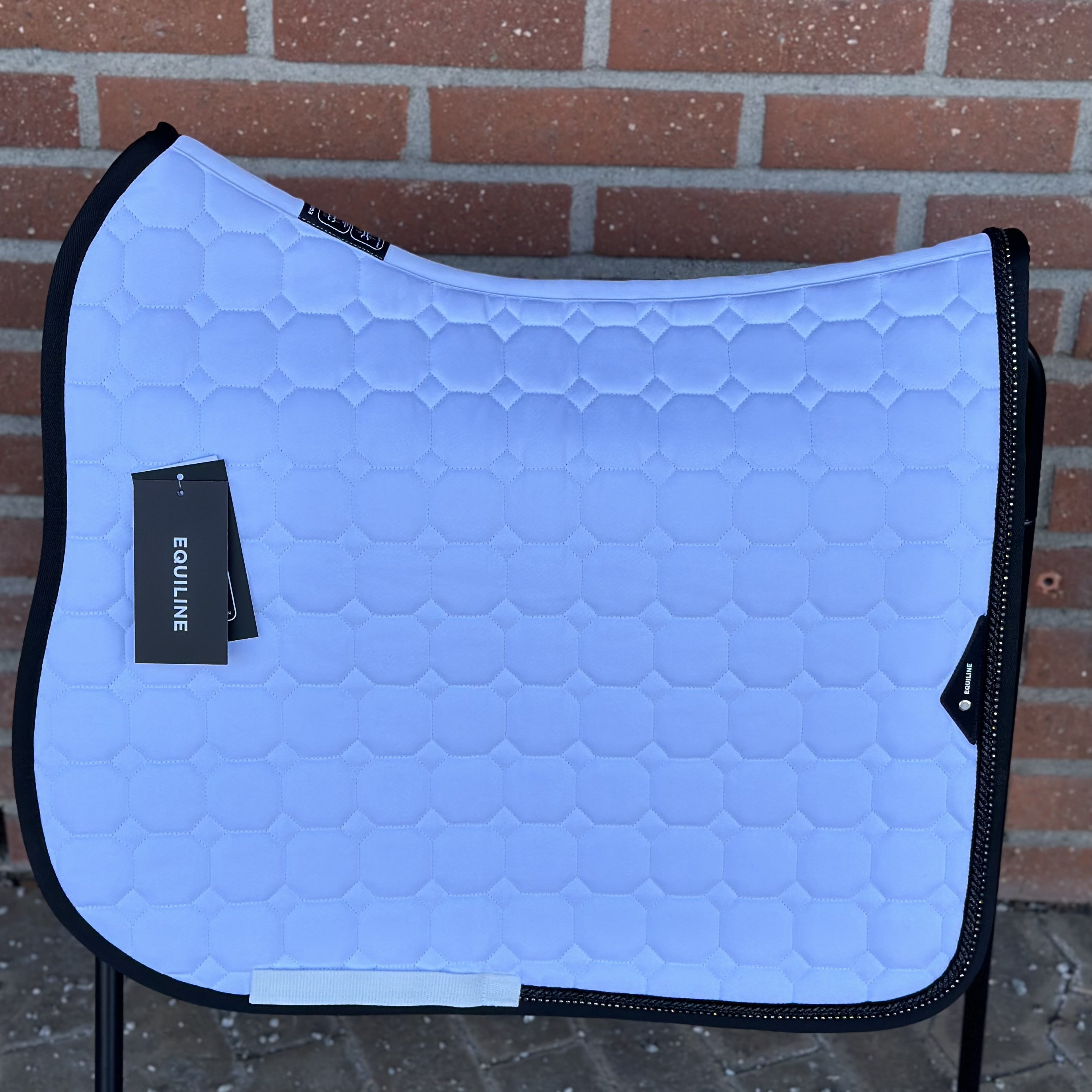 Equiline Octagon kb,  bling, 1 fläta, vitt m svart 