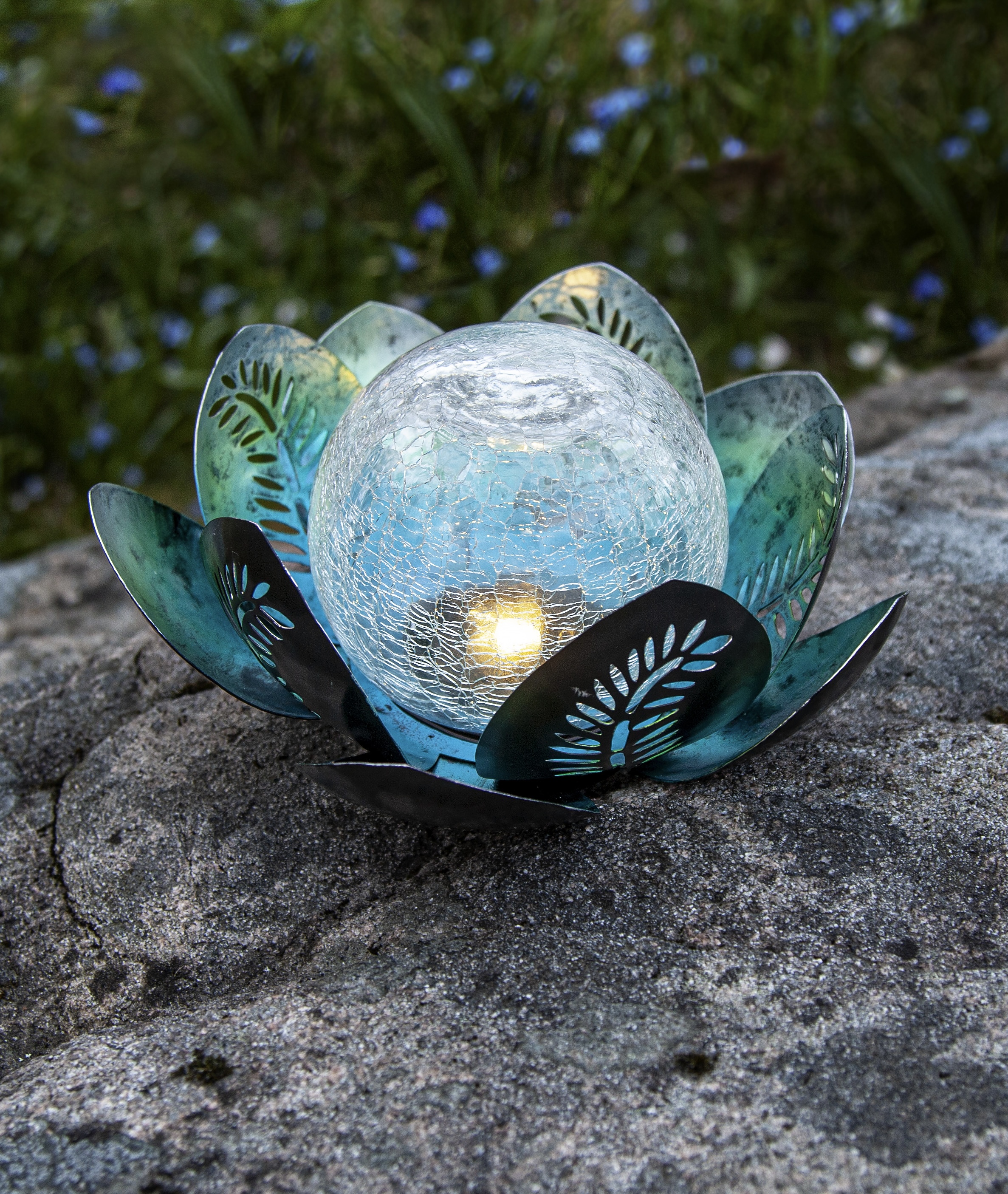 Solcellslampa Lilly i metall 24 cm