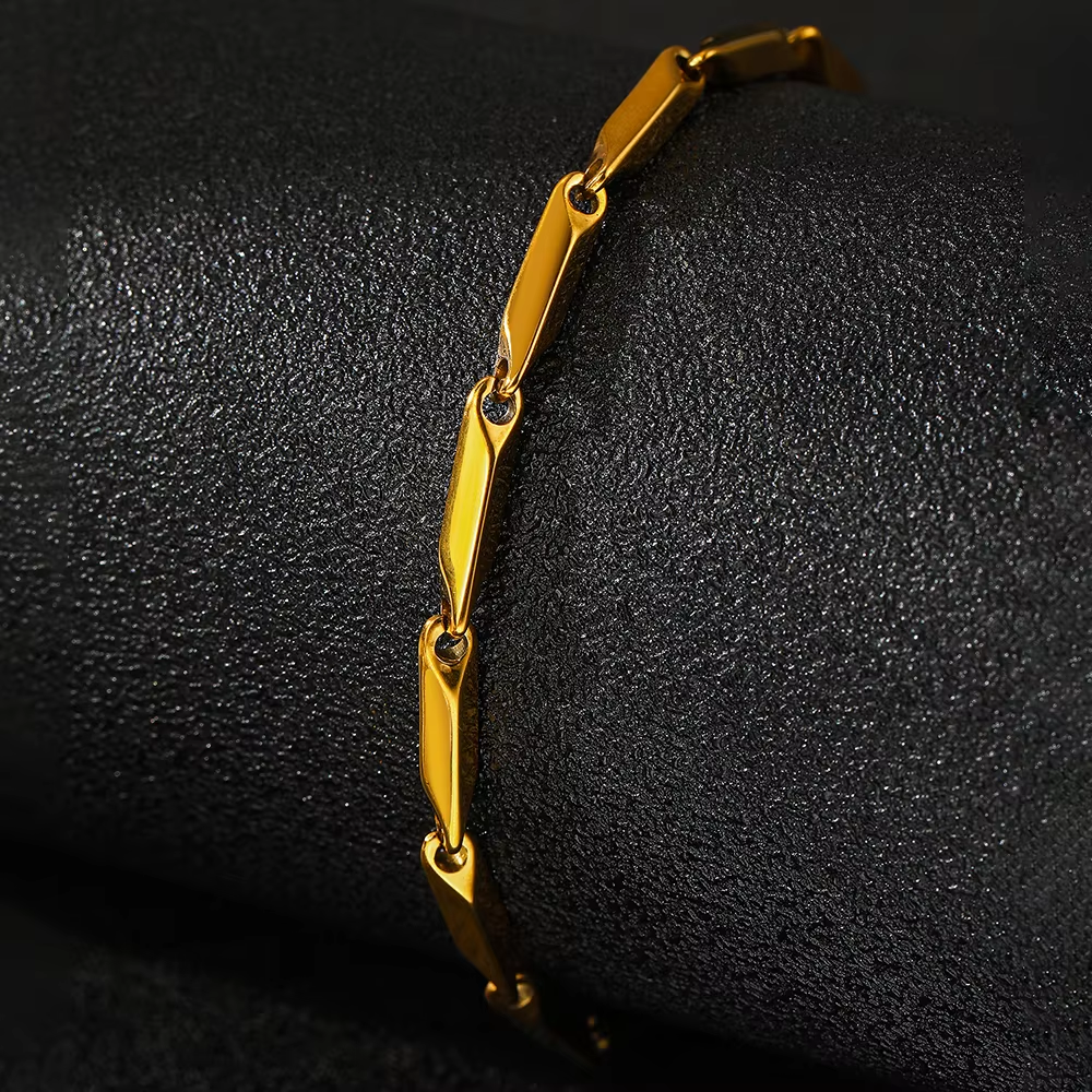 Armband "Rhombic" i rostfritt stål med 18K Gulplätering - 4