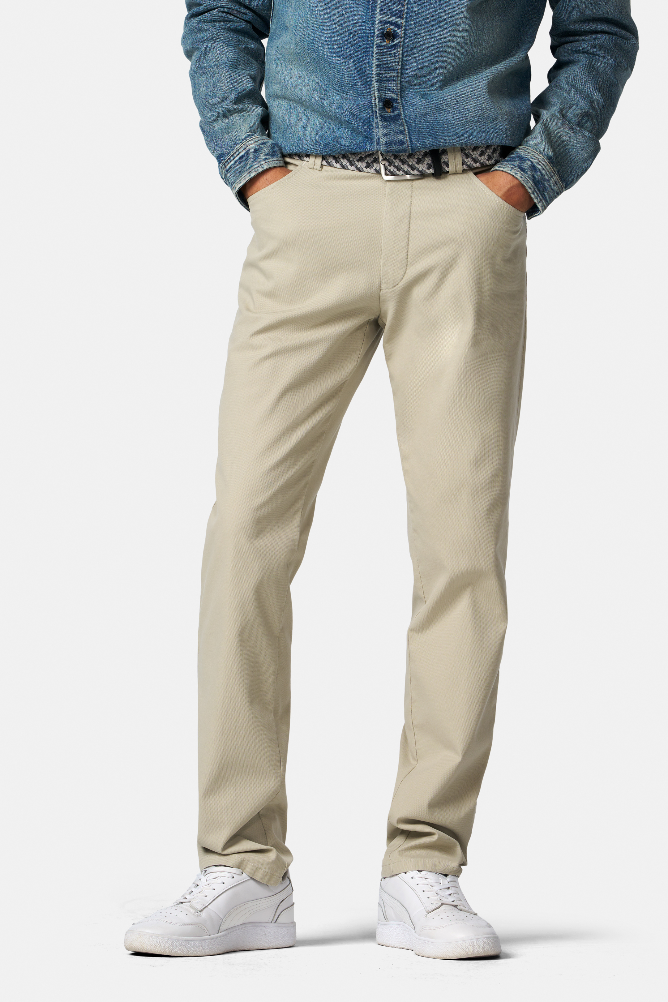 Beige jeanshybrid med Mikro structure, modern passform och Super-Stretch (Meyer / Dublin)