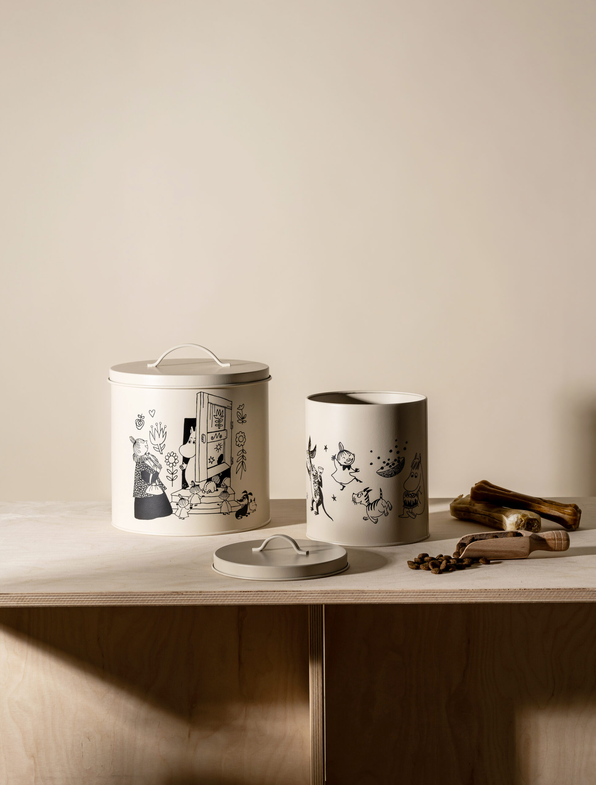 Eshagini yalayotgan odam bilan gozal jinsiy aloqa porno video