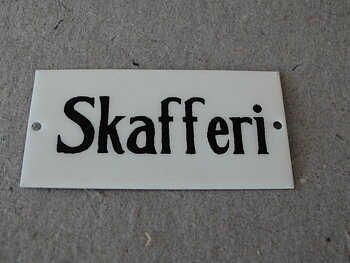 Skylt-Skafferi