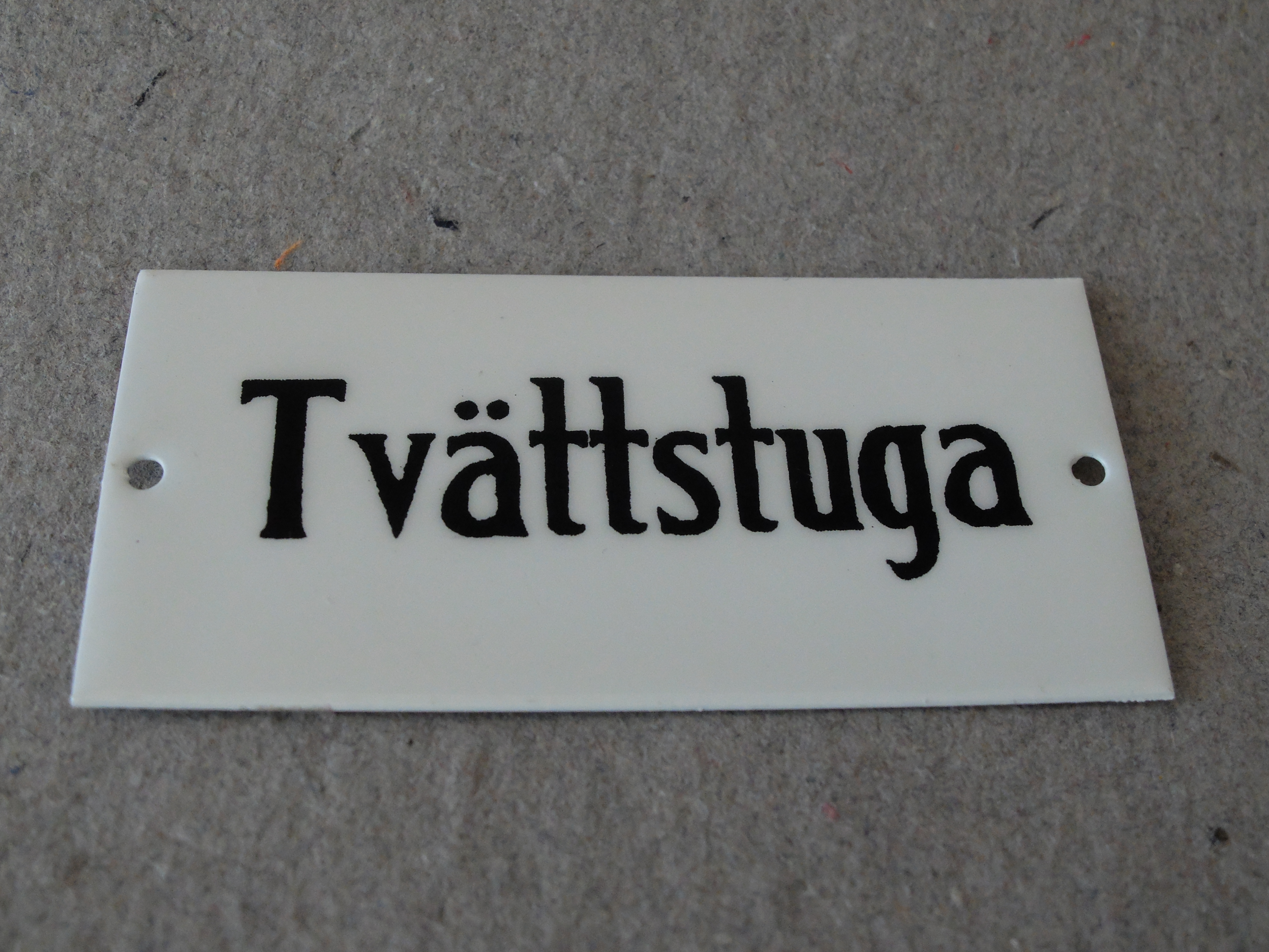 Skylt-Tvättstuga