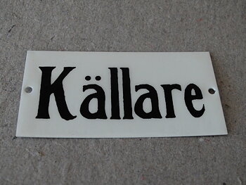 Skylt-Källare