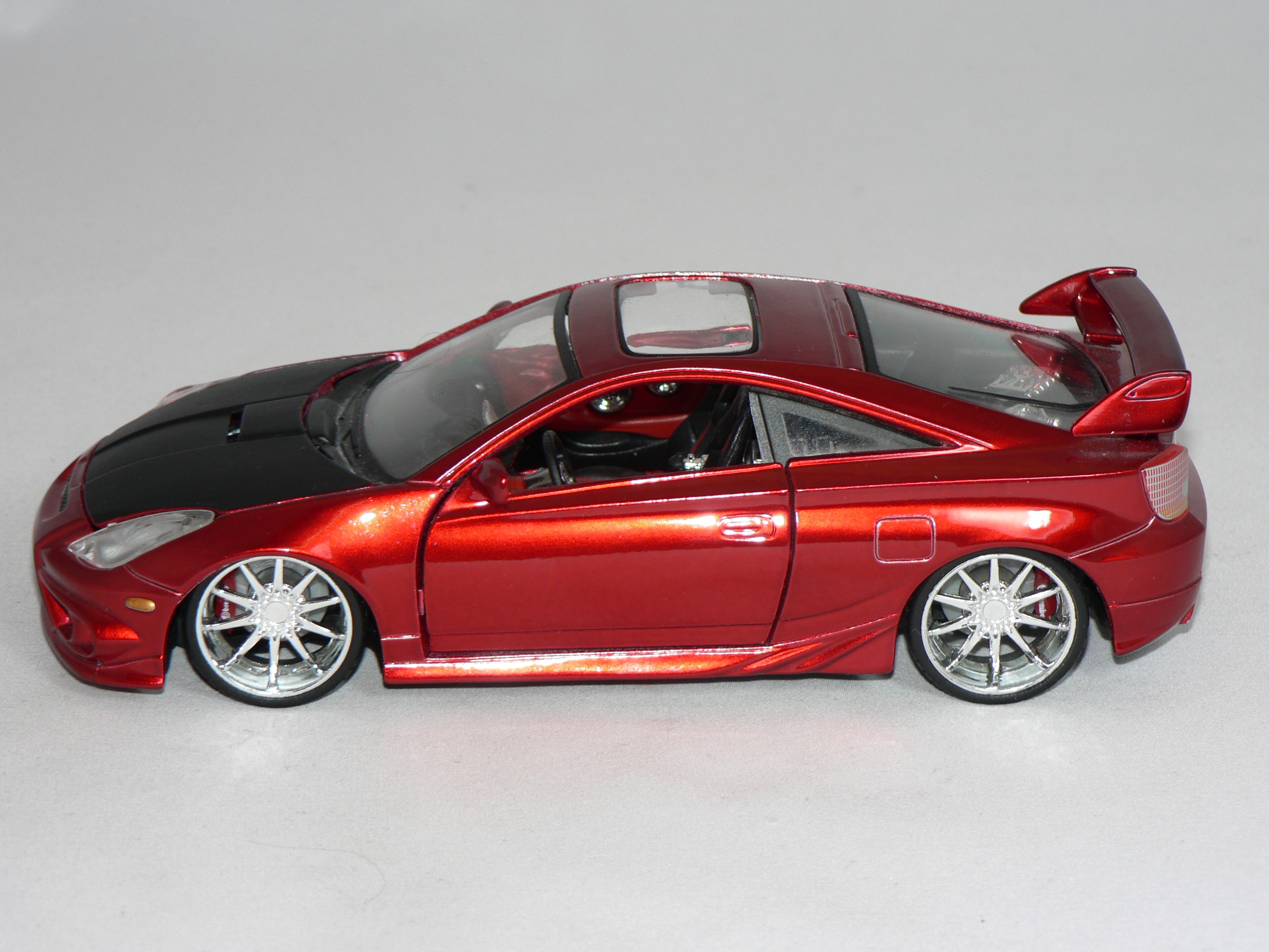 Toyota  Celica   GT-S  1:24  Maisto - 3