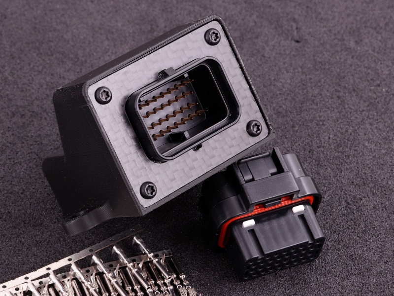 CANchecked MCE18 (V3) CAN input module - 2