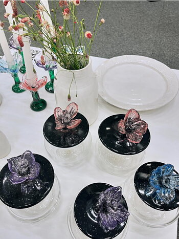 Majolica Pink - Ungdomsinspirert krukke med lokk