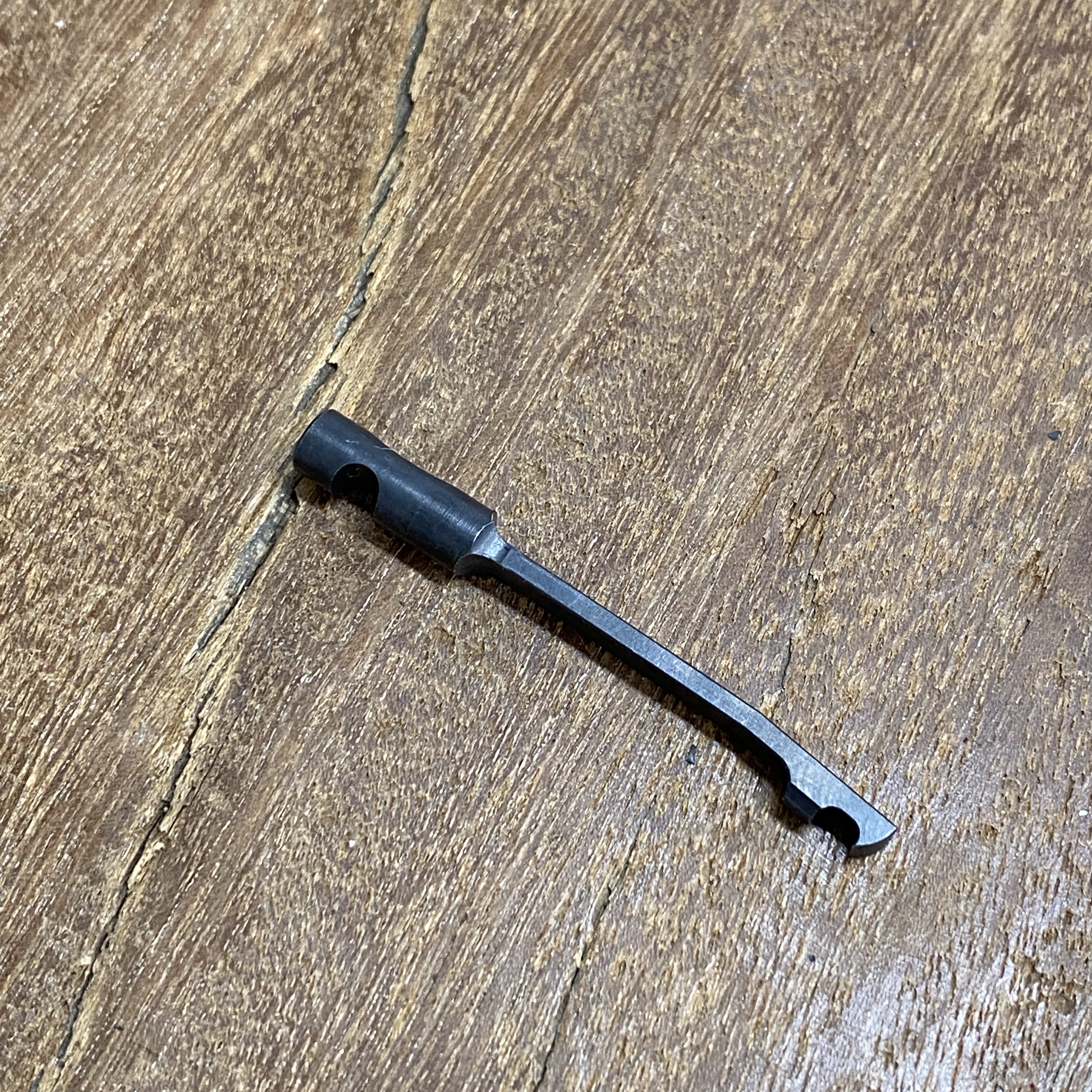 Schmeisser AR15-9 Extractor 9mm GEN 1