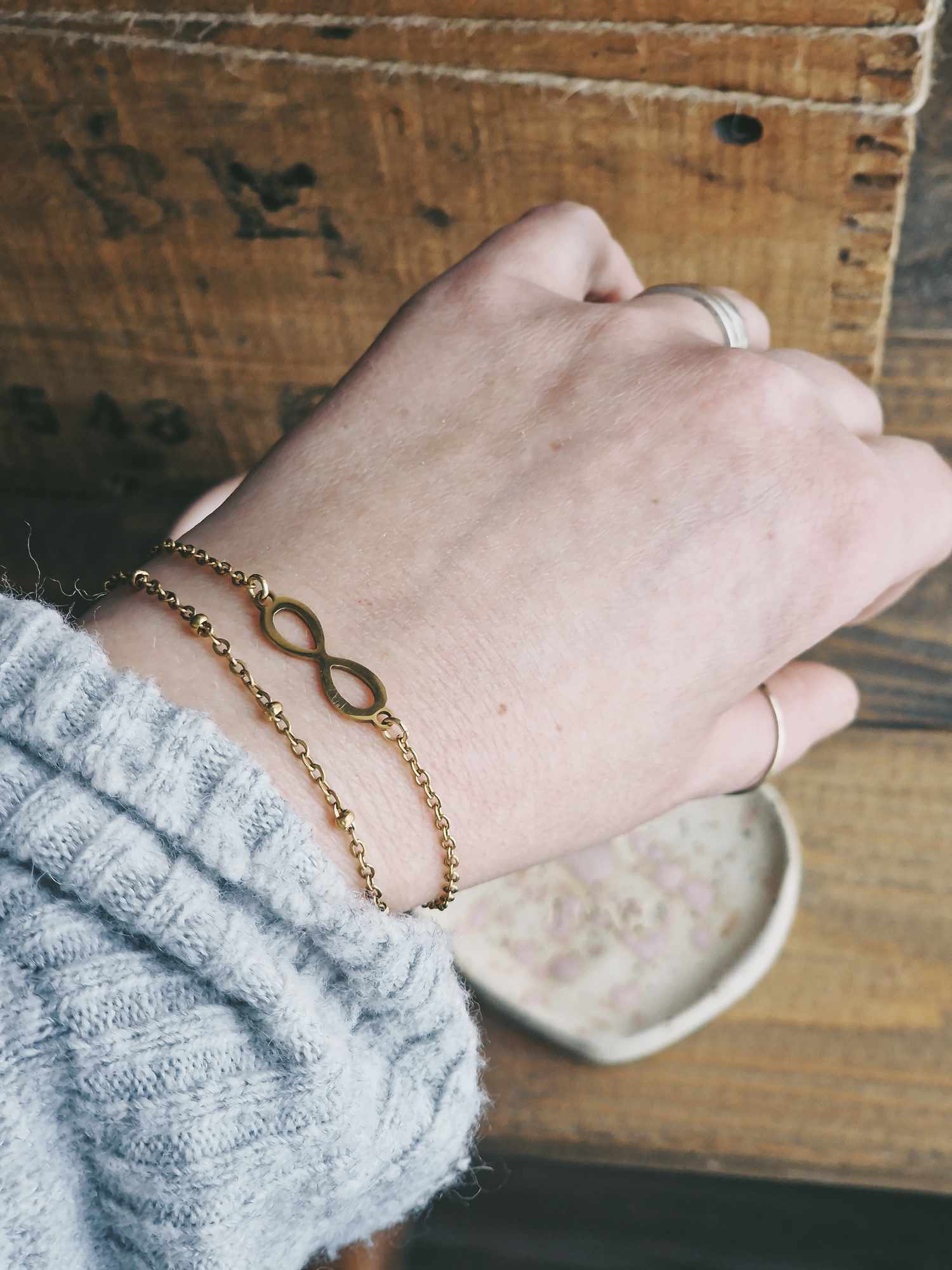 Bracelet "Eternity", gold color