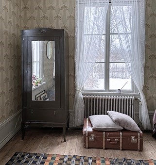 Tapetti Benedicks lilja - 2