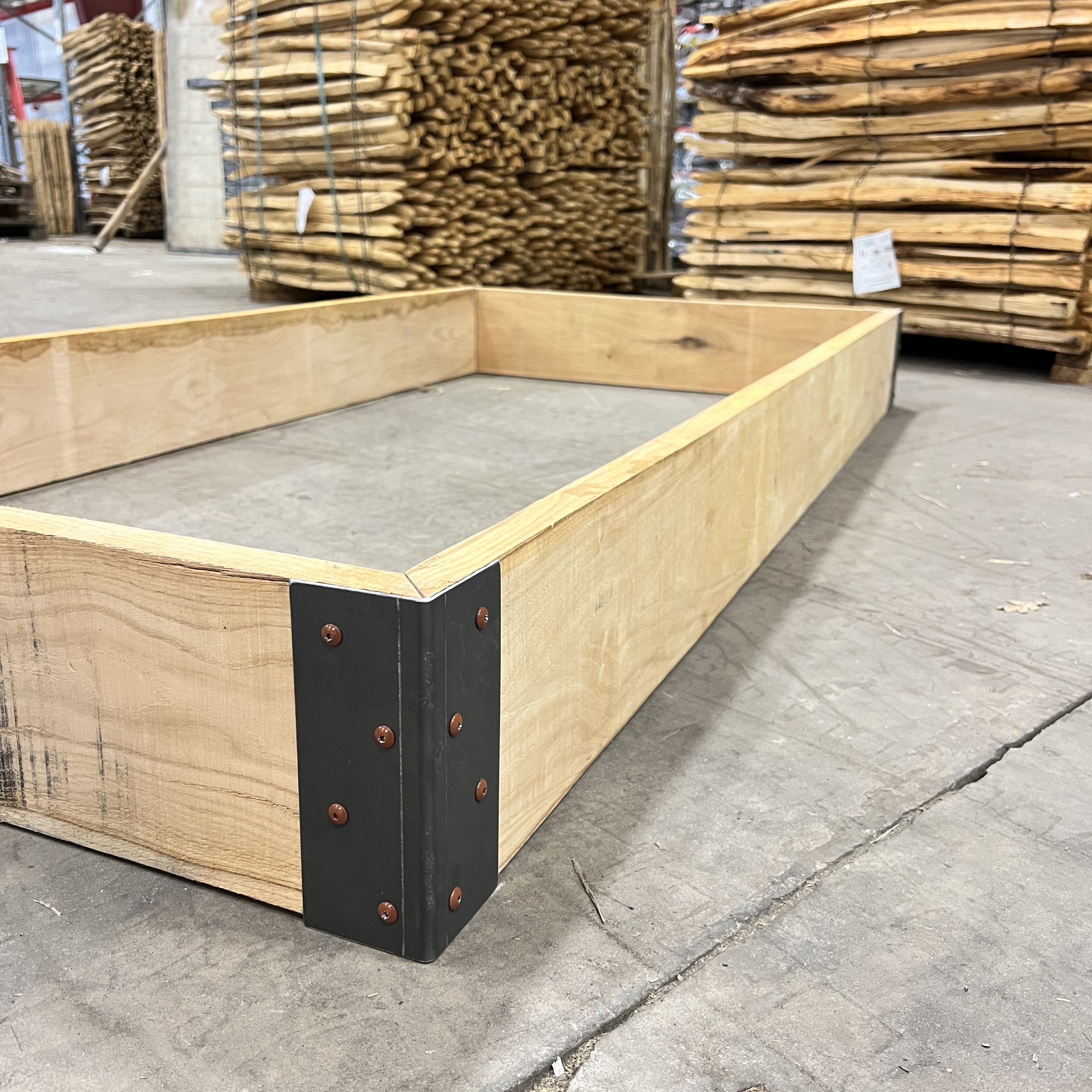 Odlingslåda av Ekplank & cortenstål hörnprofil  -  Längd 200 cm x bredd 100 cm - 8