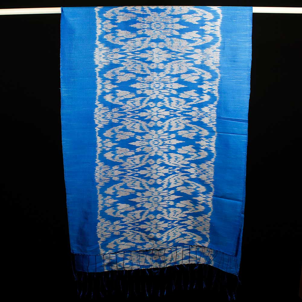 Sidensjal Ikat Kungsblå-Silvervit - 5
