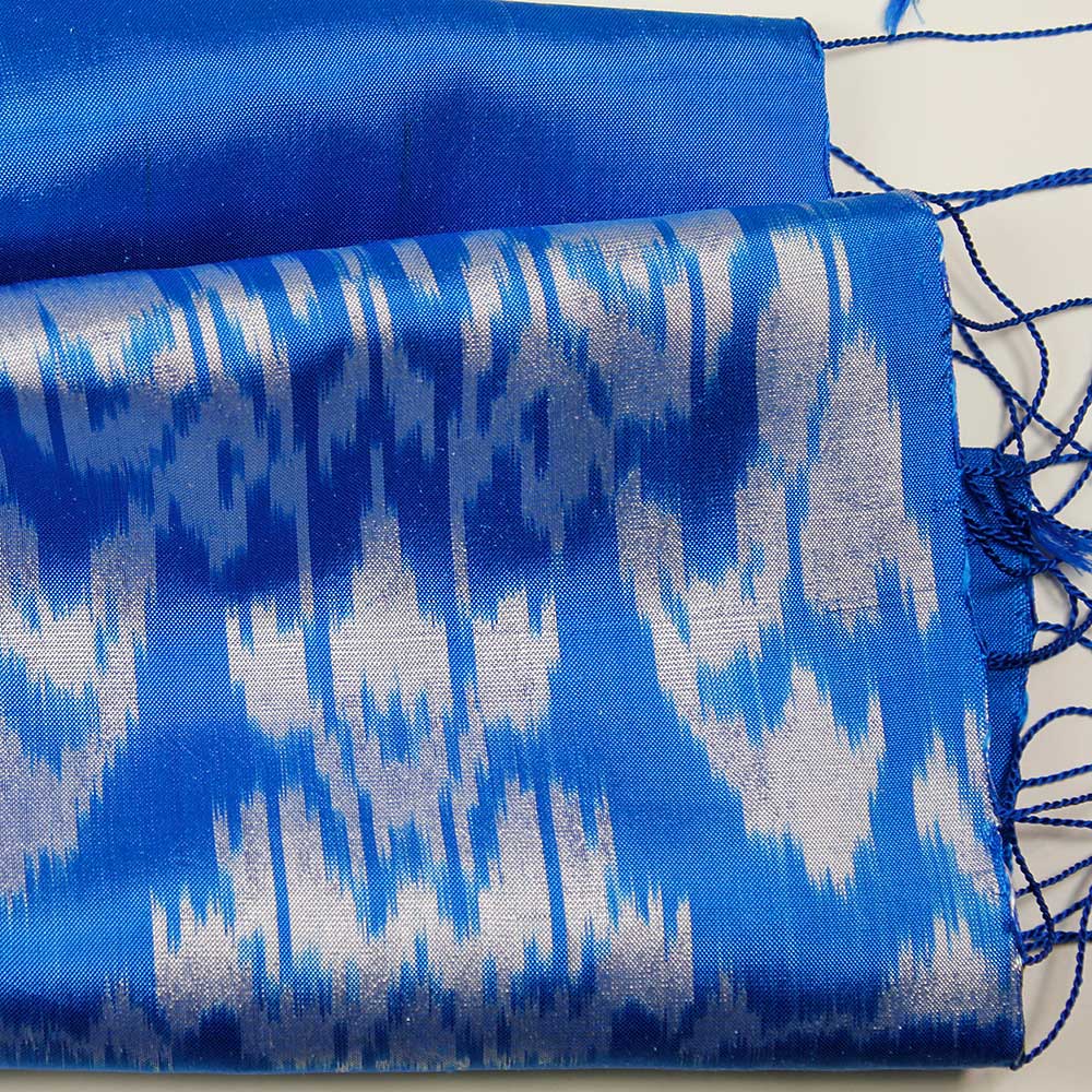Sidensjal Ikat Kungsblå-Silvervit - 9