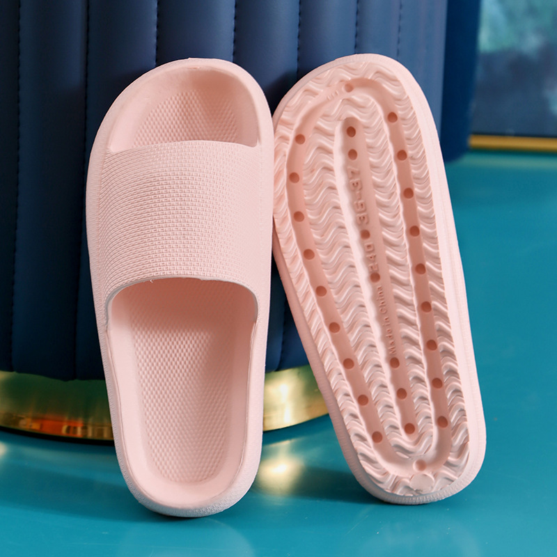 Zachte bad- en pantoffels voor binnen - 4