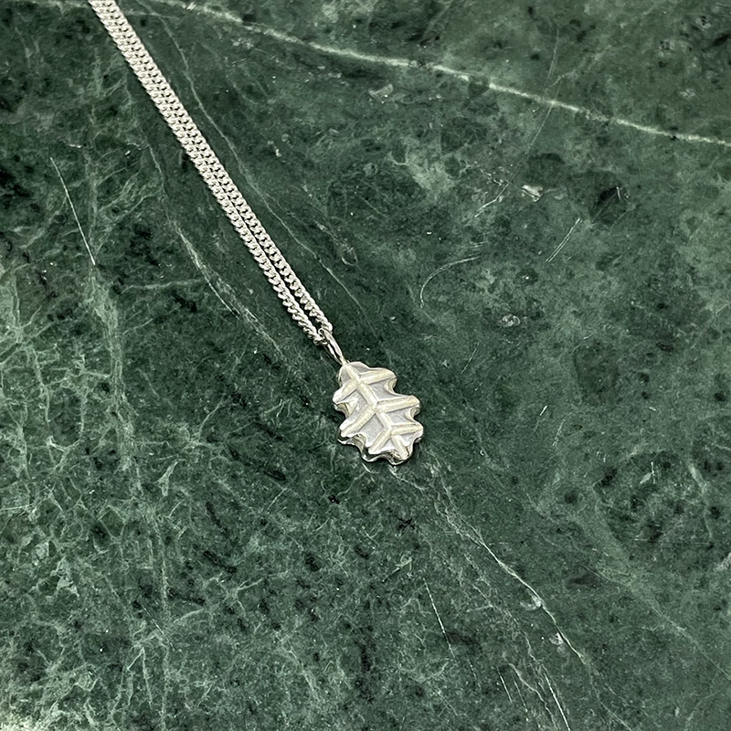 Halsband EK, återvunnet silver
