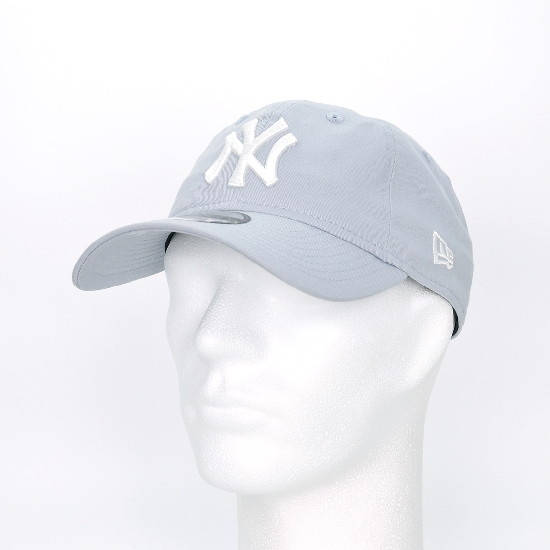 New Era - New York Yankees League Essential Pastel Blue 9TWENTY Adjustable Cap