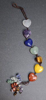 Hjärta "Chakra" hänge med Dangels, 7 olika färgar