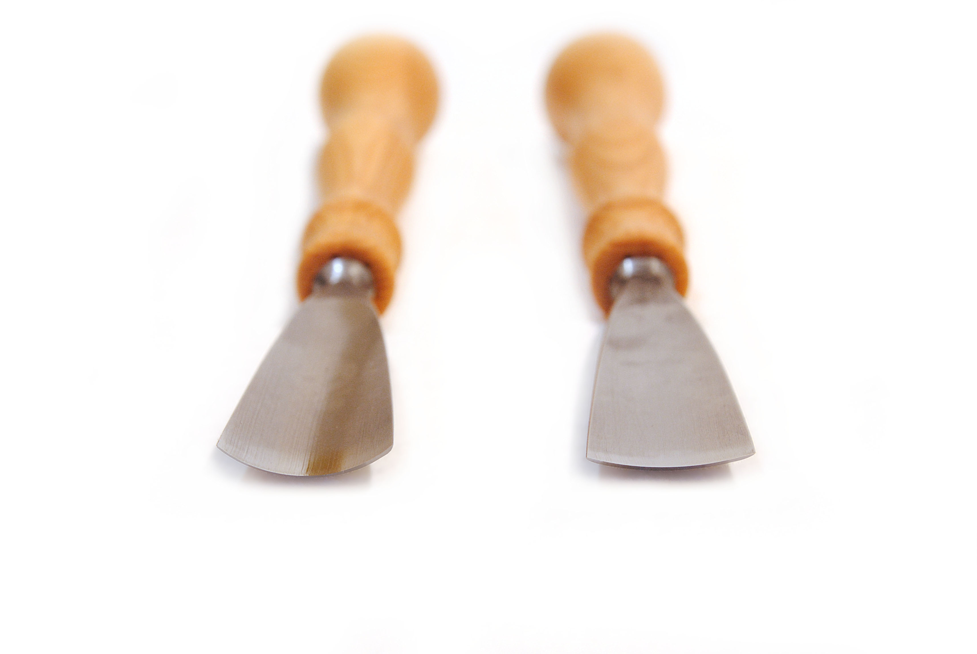 Short arching gouges - 2