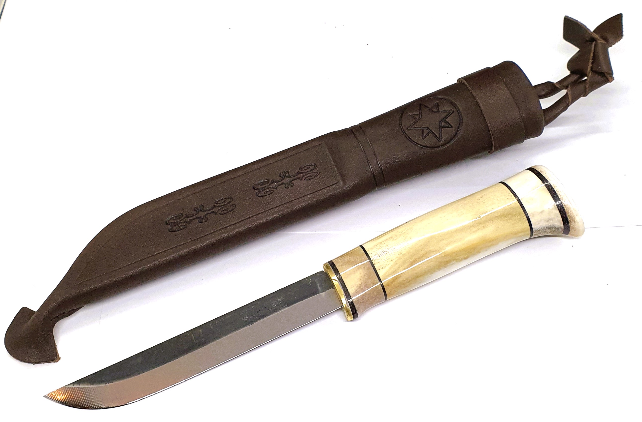 Eräpuu Hornkniv  125