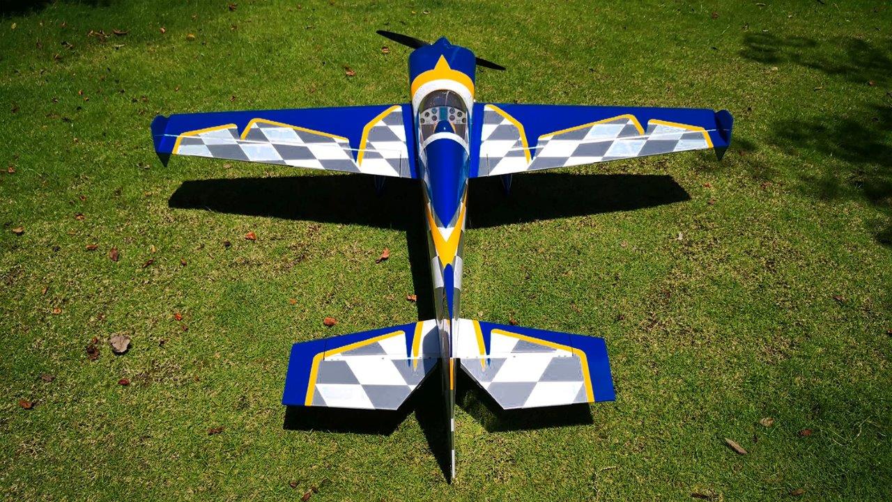 Extreme Flight Slick 114tum/2.9M 150-180CC Gas V2 Blue/White - 2
