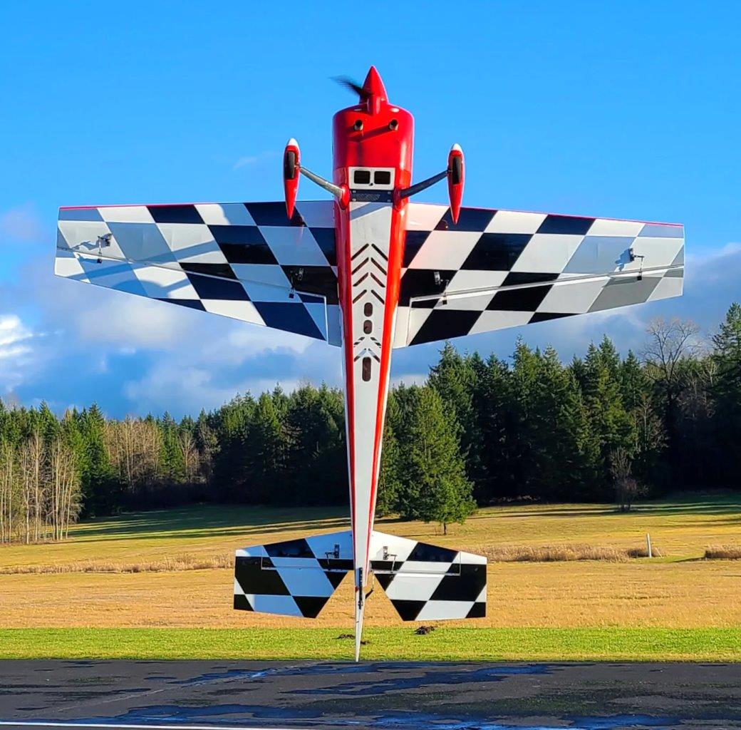 Extreme Flight Slick 114tum/2.9M 150-180CC Gas V2 Red/White - 2