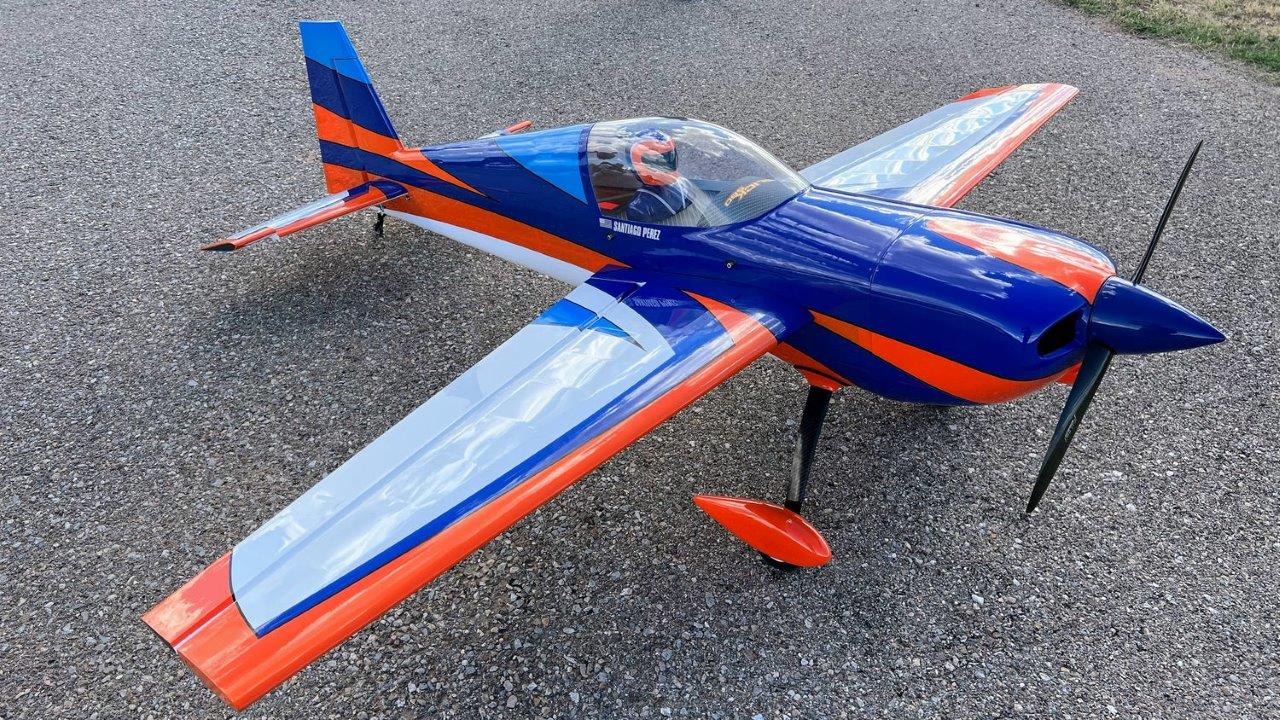 Extreme Flight Slick 580 70tum/1.8M 35-38cc Gas/XPWR 32cc V2 Blue/White - 5