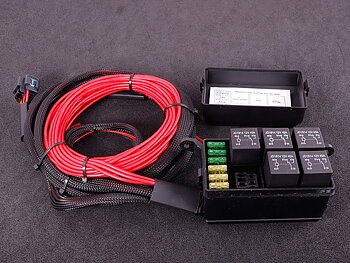 MaxxECU relay and fuse center