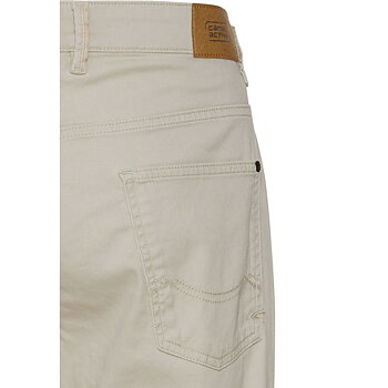 Chinos 5-Pocket Houston ljusbeiga från camel active 