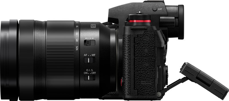 Panasonic  Lumix S1RII Camera + 24-105mm F/4 - 3