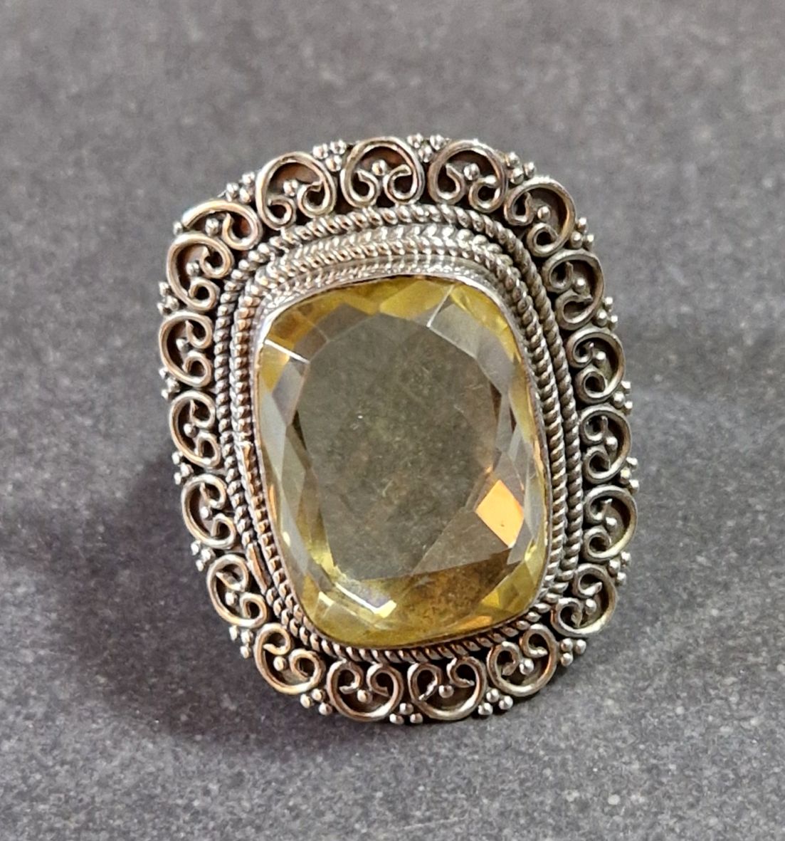 Filigran Ring Silver - Citrin Cabochon - 4 sorter - 6