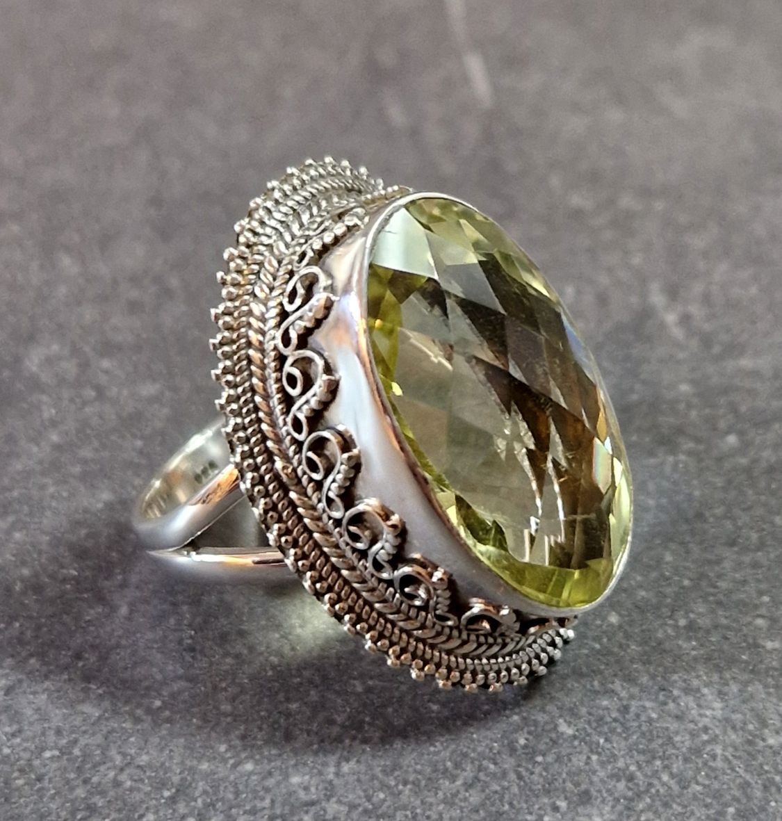 Filigran Ring Silver - Citrin Cabochon - 4 sorter - 9