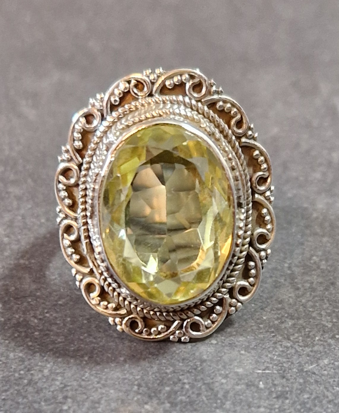 Filigran Ring Silver - Citrin Cabochon - 3 sorter - 4