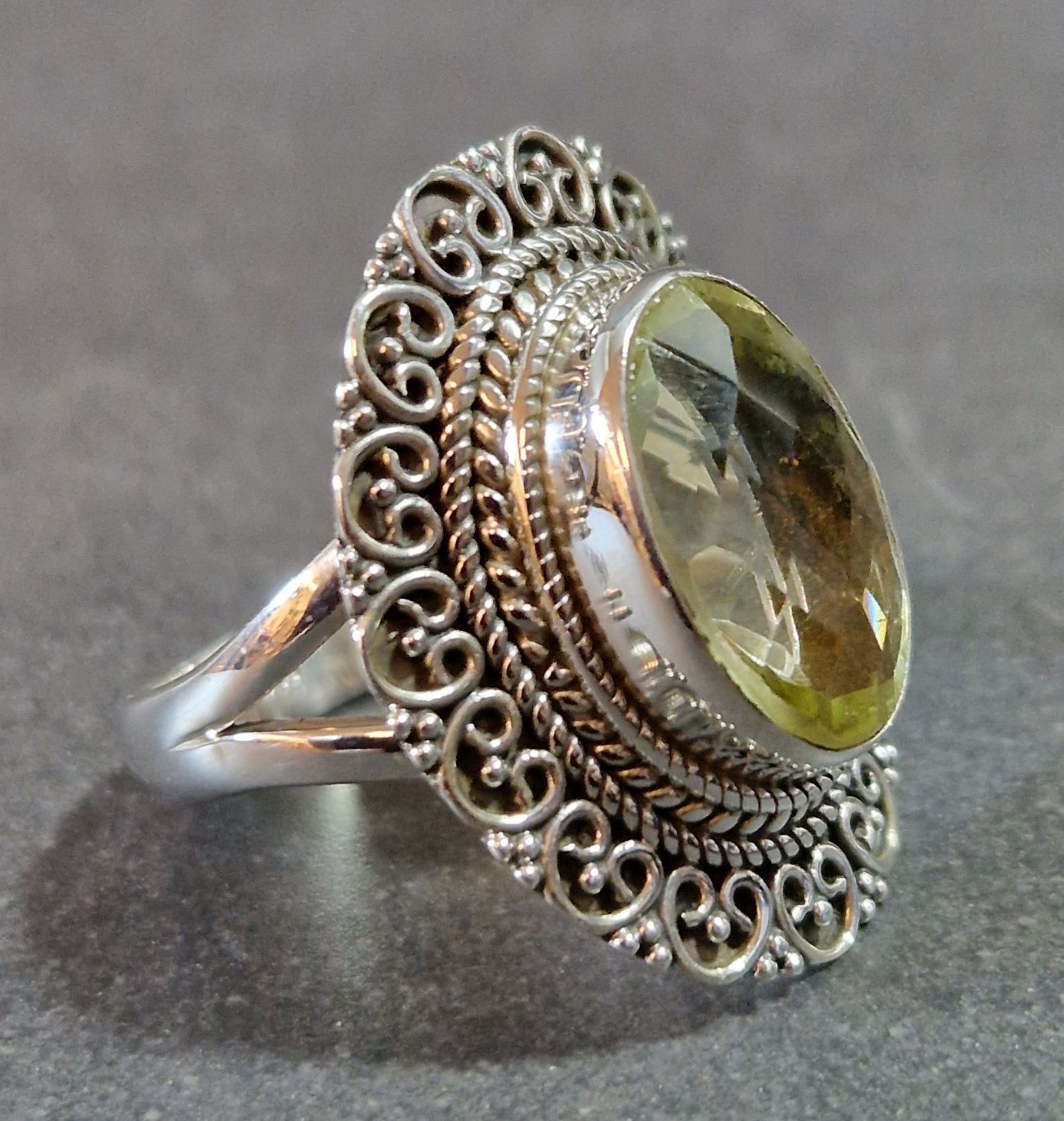 Filigran Ring Silver - Citrin Cabochon - 3 sorter - 7