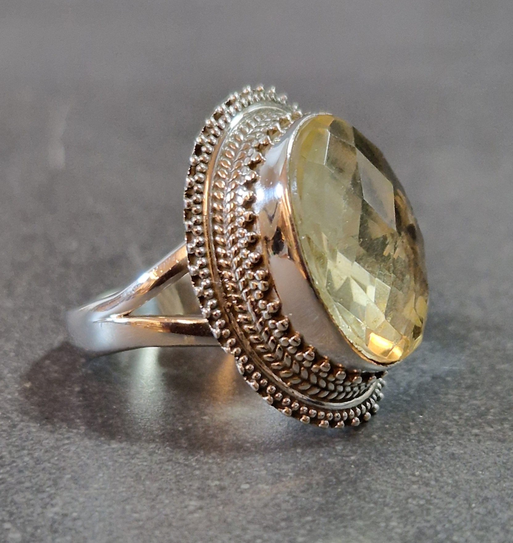 Filigran Ring Silver - Citrin Cabochon - 4 sorter - 6