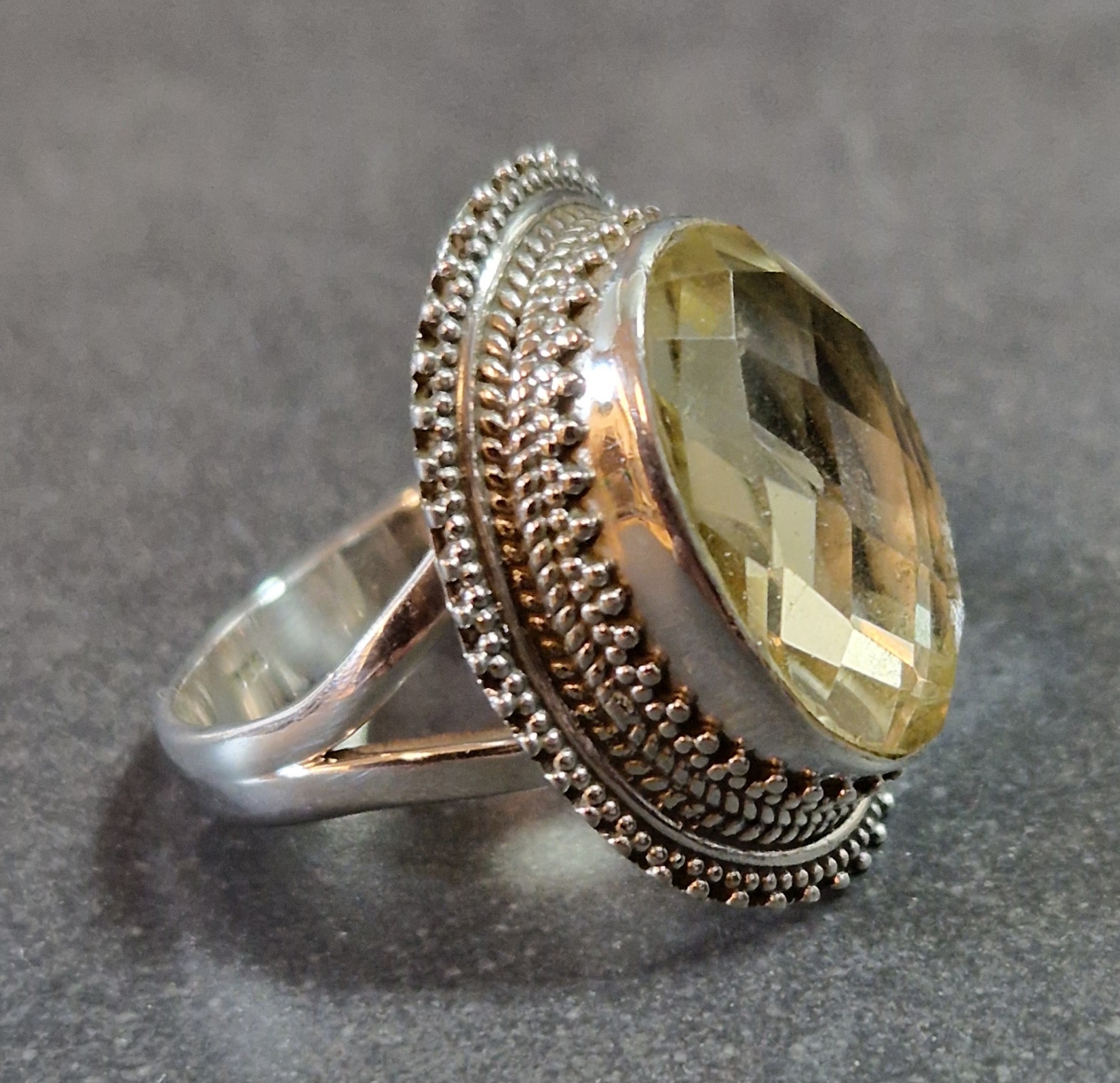 Filigran Ring Silver - Citrin Cabochon - 4 sorter - 8