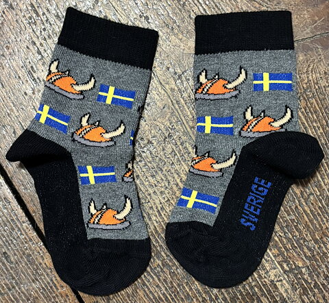 Barn Strumpa Flagga Vikinghjälm Sverige