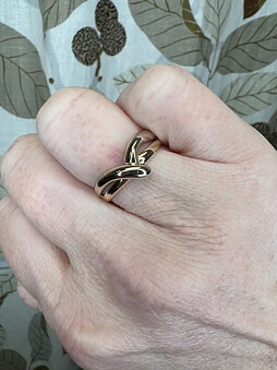 Snoet guldring 18k, Vintage