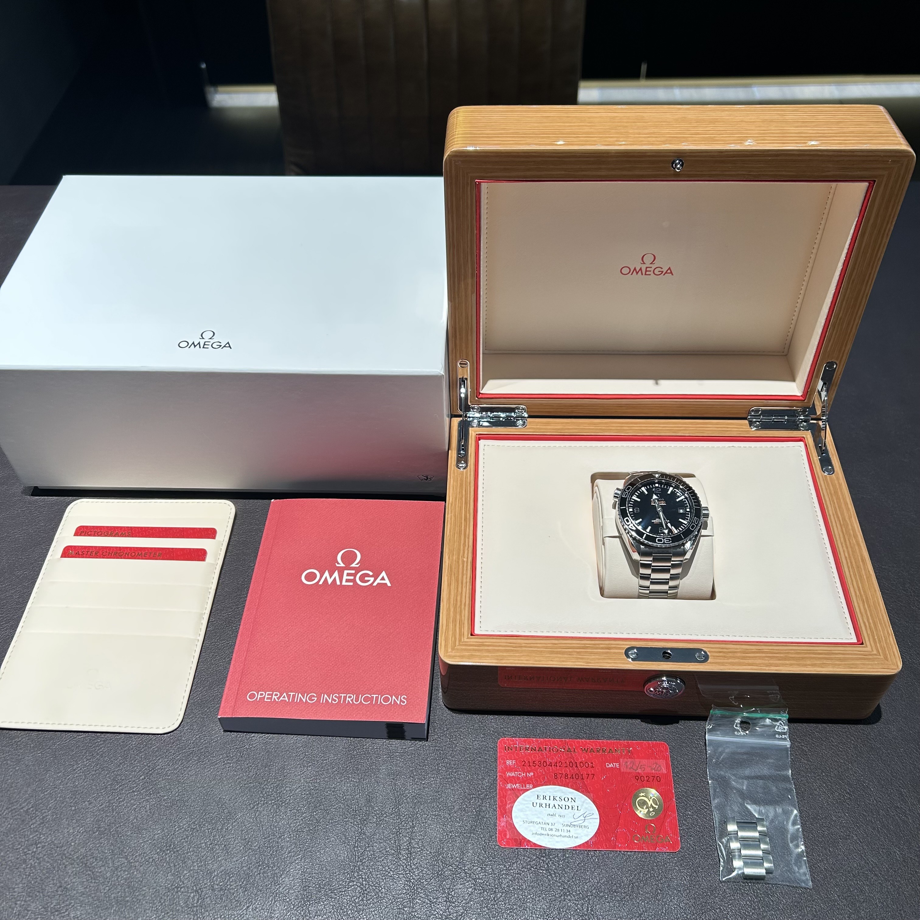 SÅLD 1 mars 2025 för 42.900:- Omega Seamaster Planet Ocean 600m 43,5 - 2
